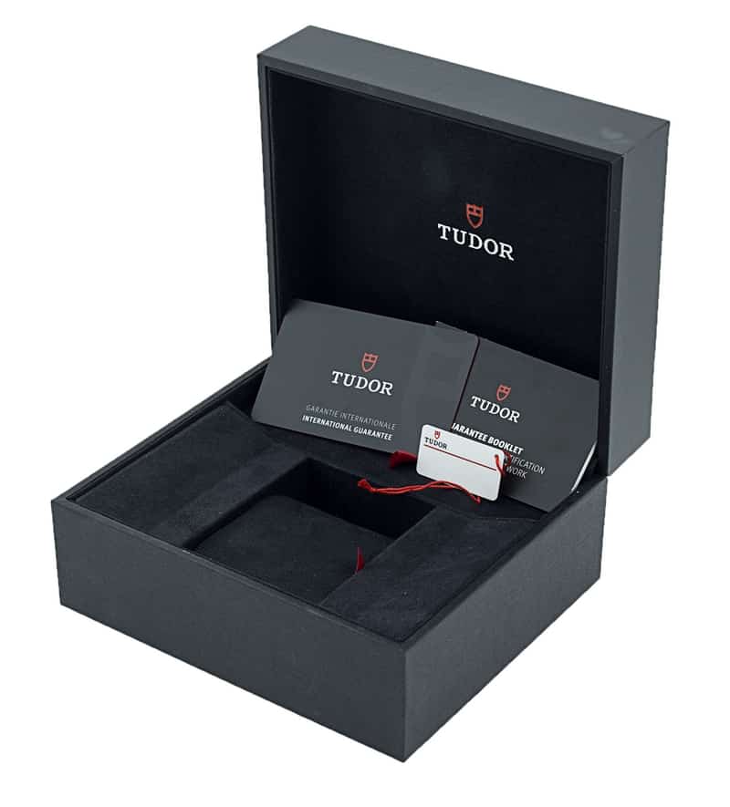 Tudor Black Bay M79030B-0001